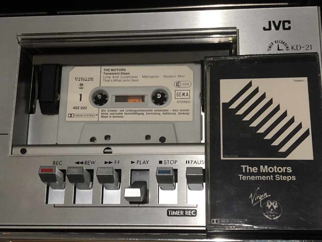 18605490-E248-414B-9614-44308BF9633C