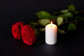 https://i.postimg.cc/y8gVM1fX/1650163423-5-vsegda-pomnim-com-p-tsveti-skorbi-foto-5.jpg