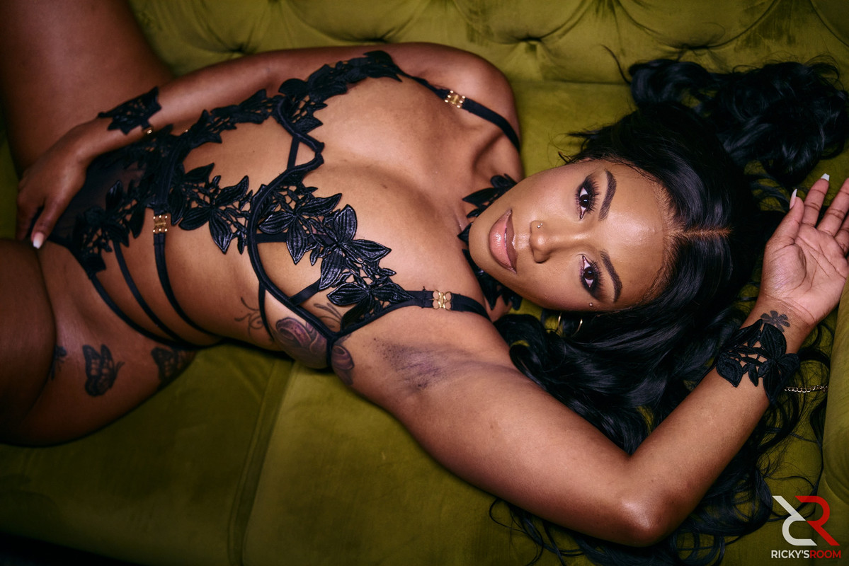 rr0147 chanellheart 0028