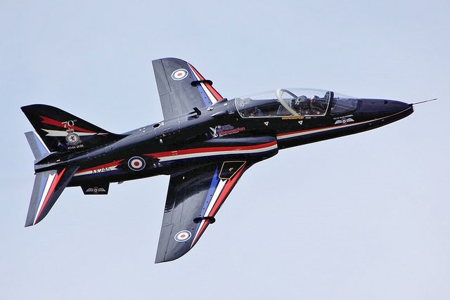1200px-Hawk-RIAT-2011-6122004254.jpg