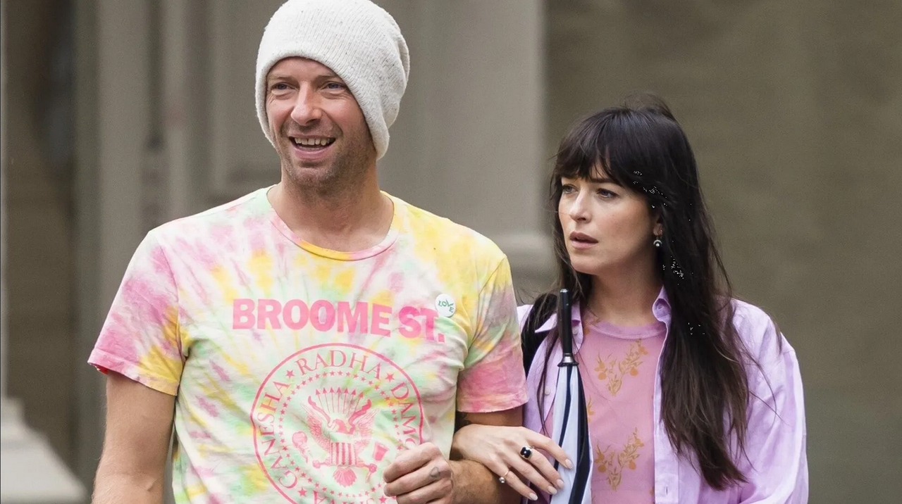 ¡Darán el siguiente paso! Chris Martin y Dakota Johnson se comprometieron