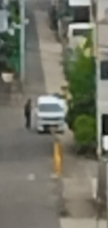 大阪府吹田市江坂町町２丁目１２−２９−1横に駐車中の北朝鮮人工作員（笑）