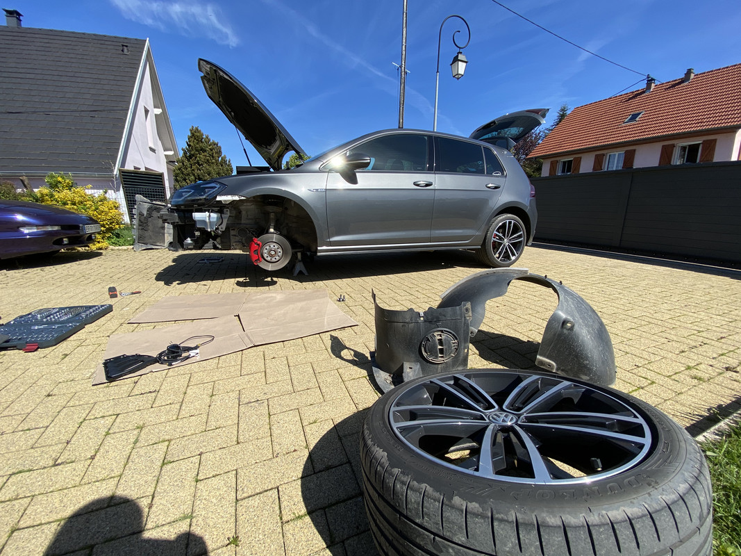 3B5D55D0-16CC-49D0-AD19-A16071A1A35B