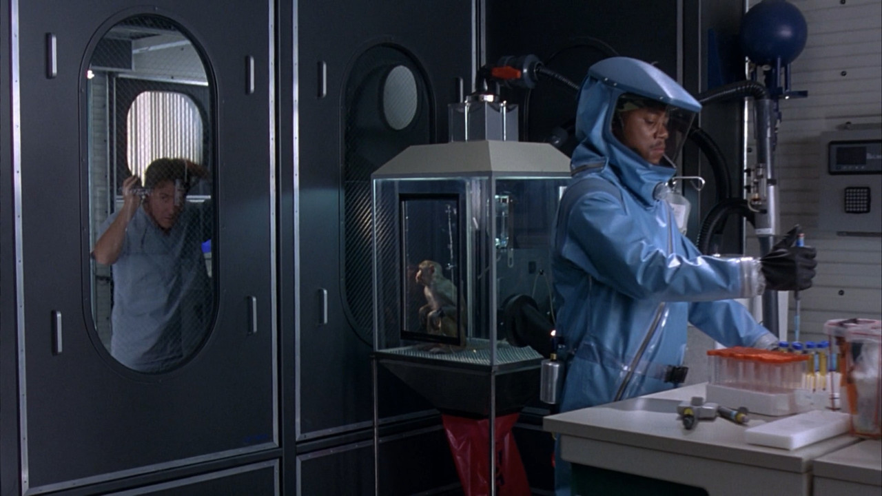 cap_Outbreak (1995) Lat-Eng 5.1 Sub 1080p_01_15_01_40