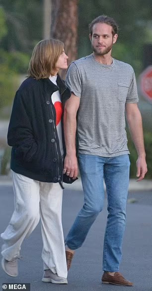 emmawatson-photogallery.blogspot.com (10)