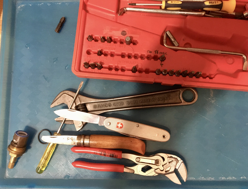 DC16A545-D3C1-4B5F-8672-27B42214AF09