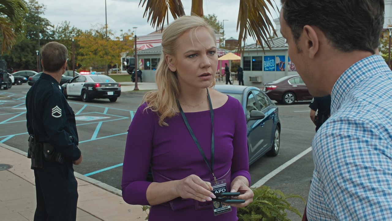 Tommy.S01E05.To.Take.a.Hostage.1080p.10bit.AMZN.WEB-DL.DDP5.1.HEVC-Vyndros.mkv_snapshot_11.56_[2020.