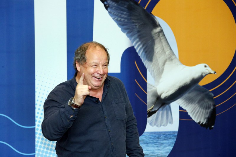 8 Дмитрий Астрахан