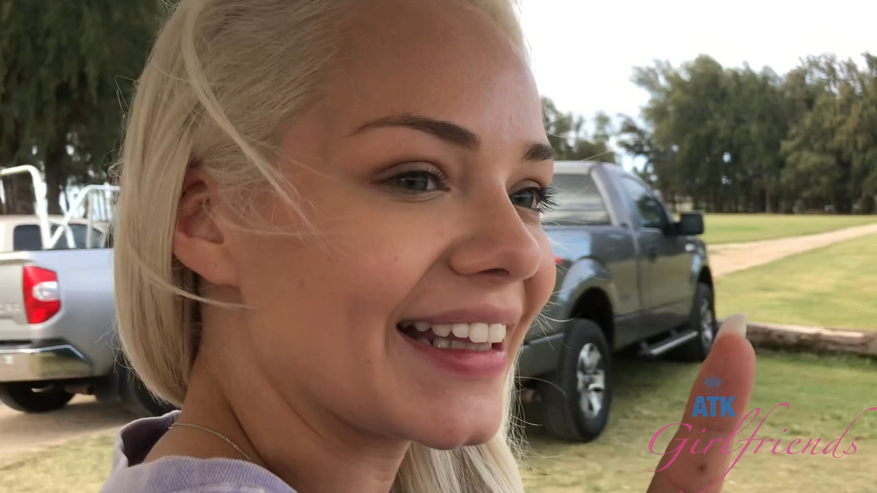EJean - ATKG!rlfr!3nd$ - 100119 HD.mp4_snapshot_08.38.533