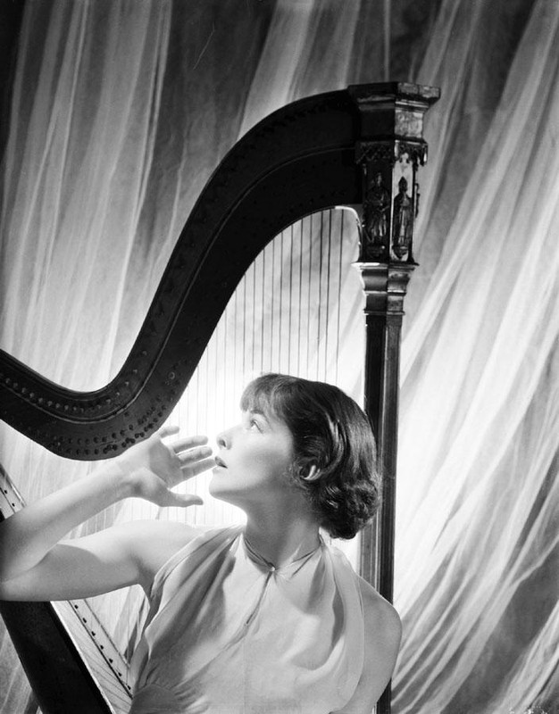 katharine_hepburn_ma83