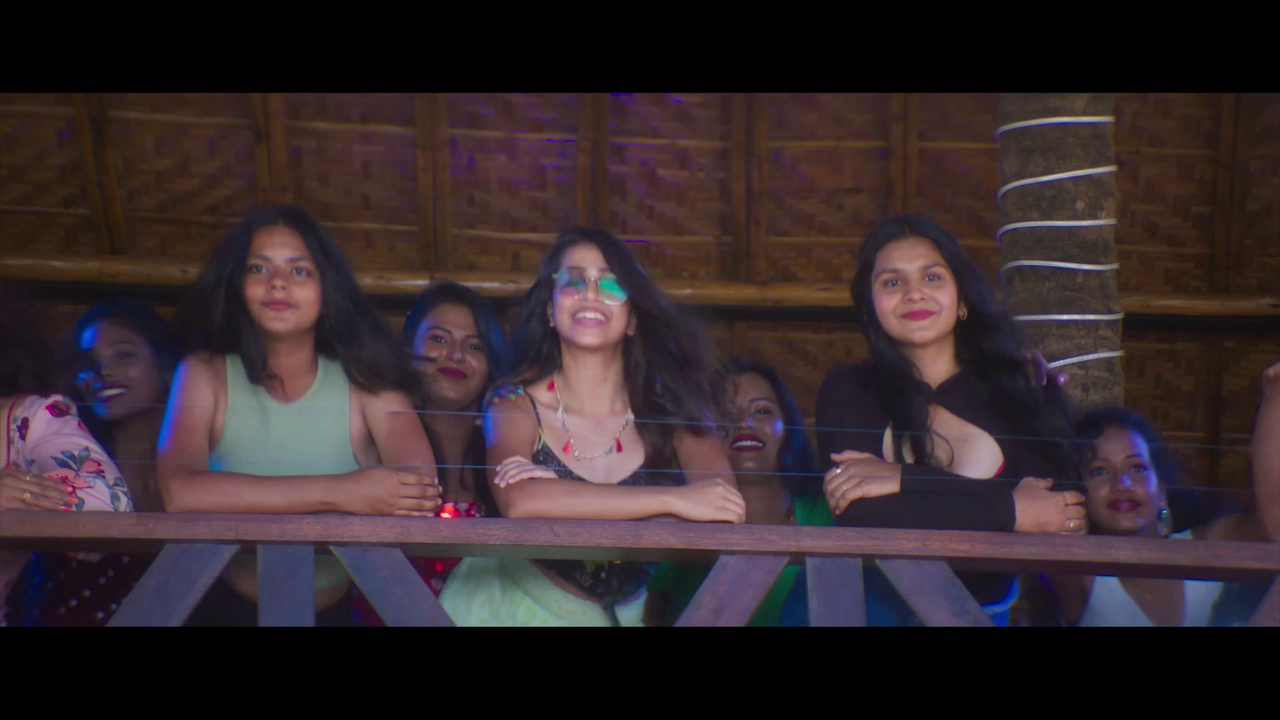 vlcsnap-2023-12-18-01h03m21s227