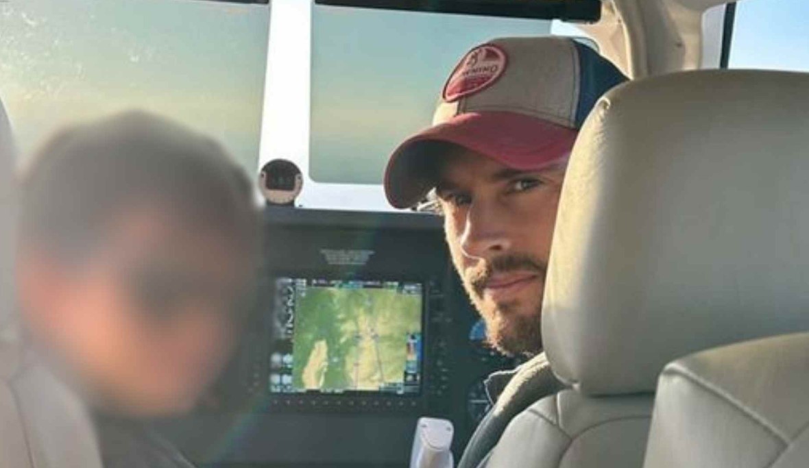 Garon e o filho morreram no acidente (Reproduo, redes sociais)