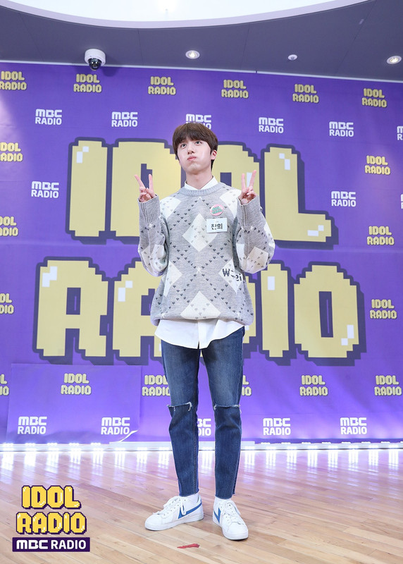 92-F16-E82-FEB5-495-C-82-A3-461-C5723413