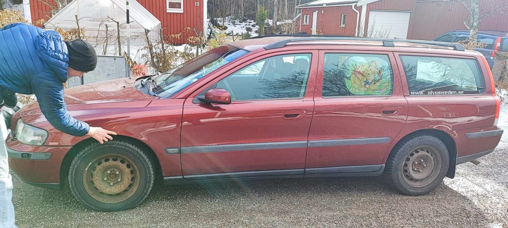 i.postimg.cc/y8wMFKMF/Volvo-v70-fix-efter-besiktning.jpg