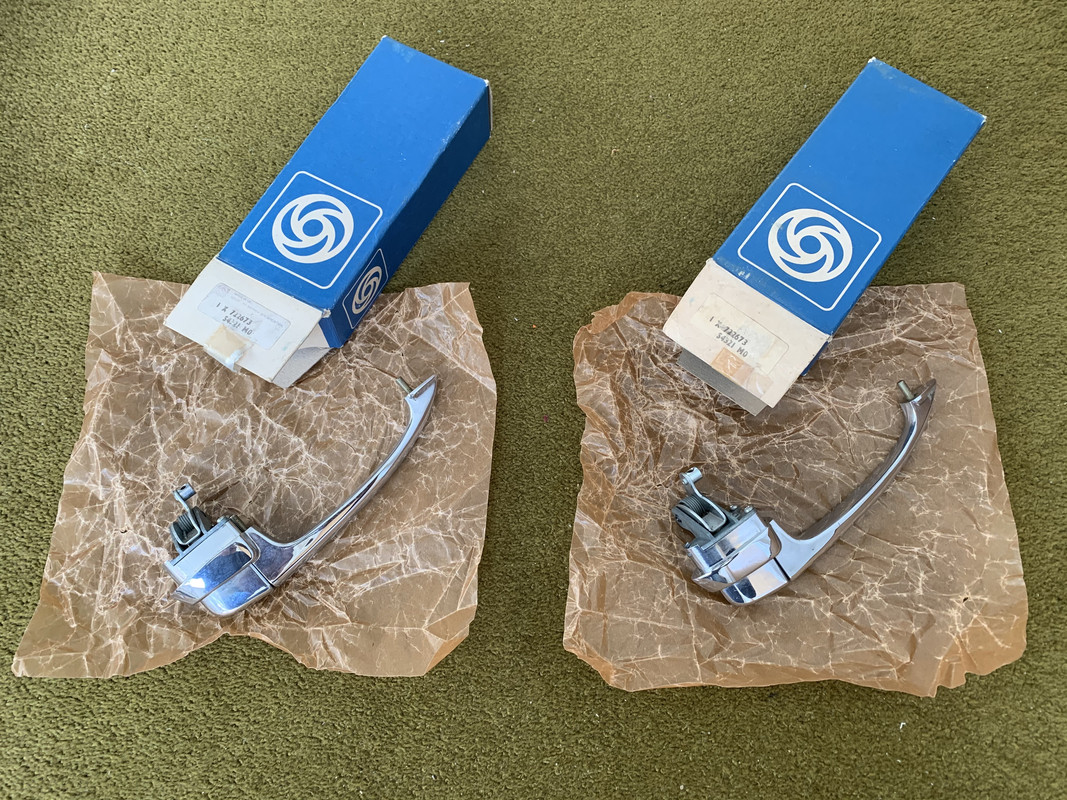 3390AED0-CCEB-4A5F-8C48-774FE3456B61