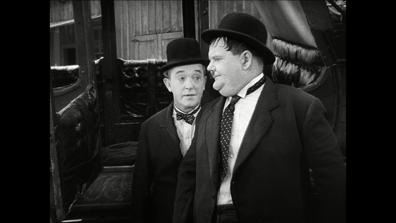 Way.Out.West.1937.1080i.BluRay.REMUX.AVC.DTS-HD.MA.2.0-epsilon20