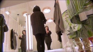 [Image: Voyeur53955110937.jpg]