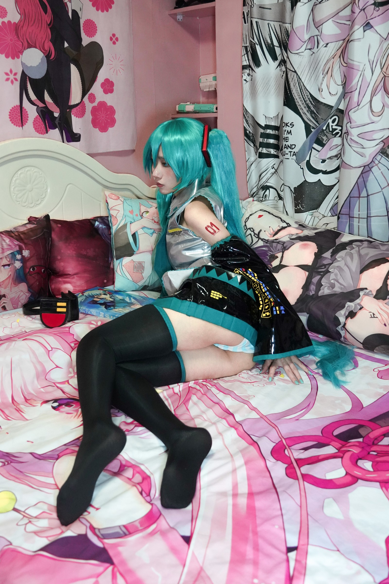 绞肉姬 初音未来（Miku）Cosplay 写真合集｜高清摄影作品（50P｜335MB）插图6