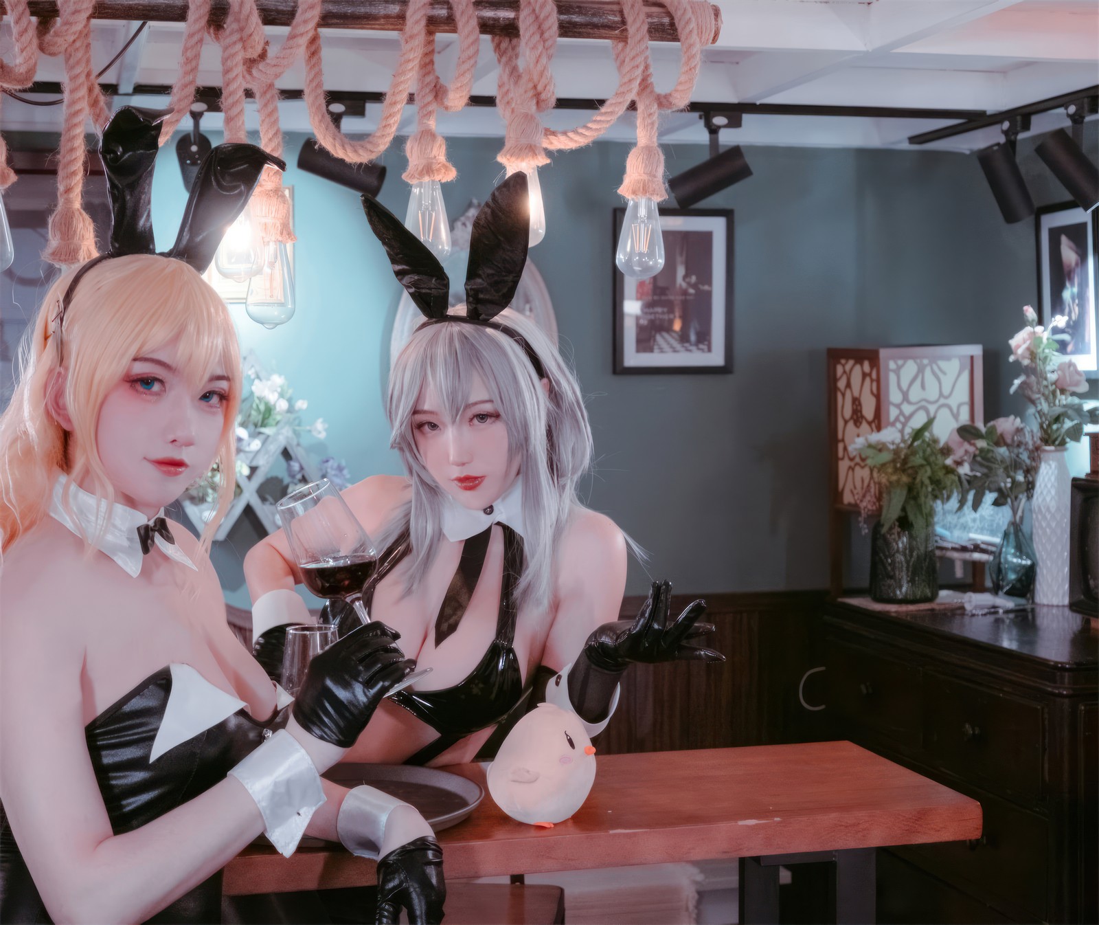 刺青Poi 北卡罗来纳 & 华盛顿 兔女郎 Cosplay｜碧蓝航线 双人写真（含隼隼子）【40P｜308MB】插图7