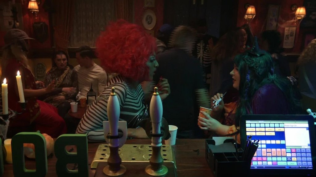 [Image: wcu9shh3s94i.jpg]