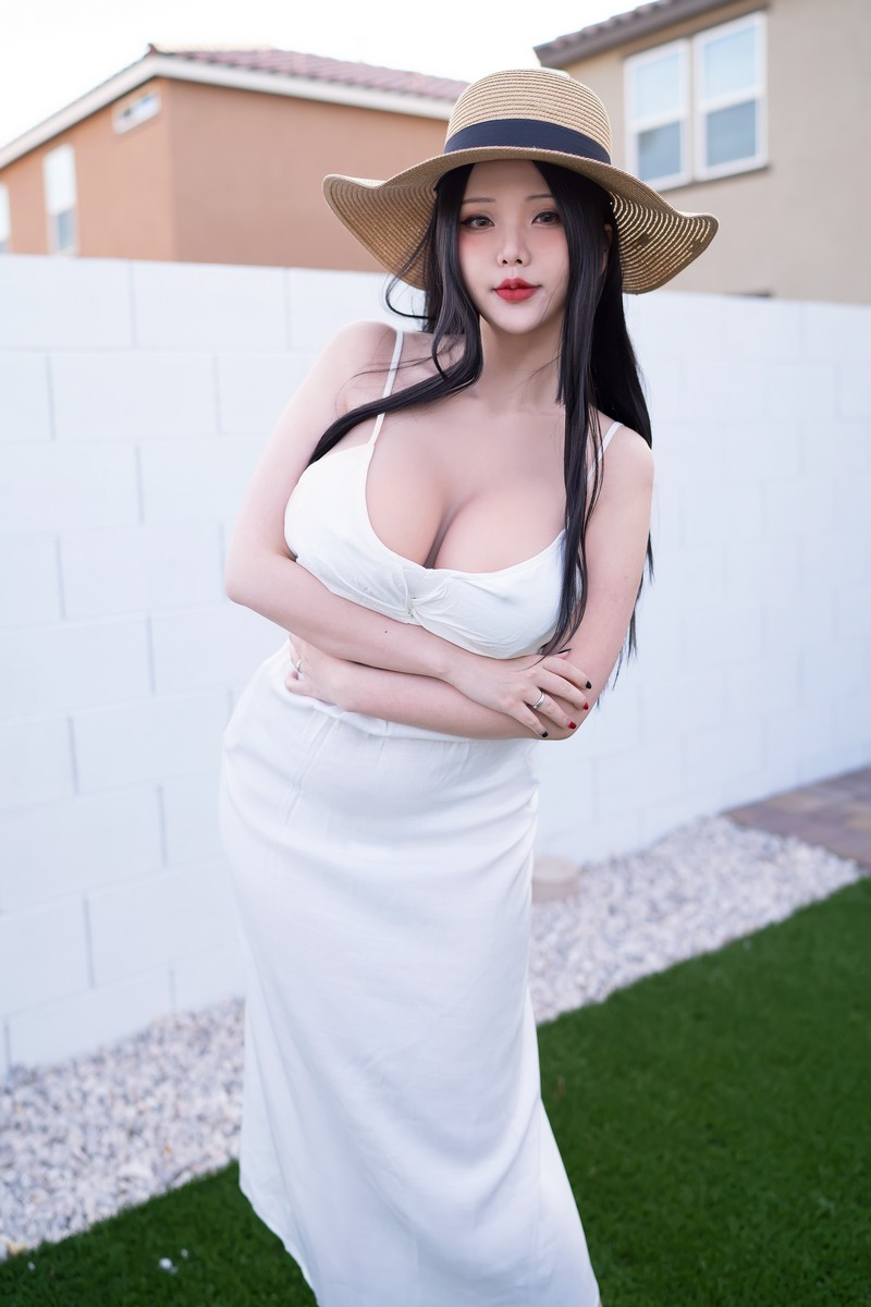 Hana Bunny 八尺大人 Cosplay写真｜Hachishakusama 都市传说高清图集[11P-49.1M]插图1