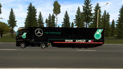 F1-Mercedes-Benz-Petronas-2.jpg