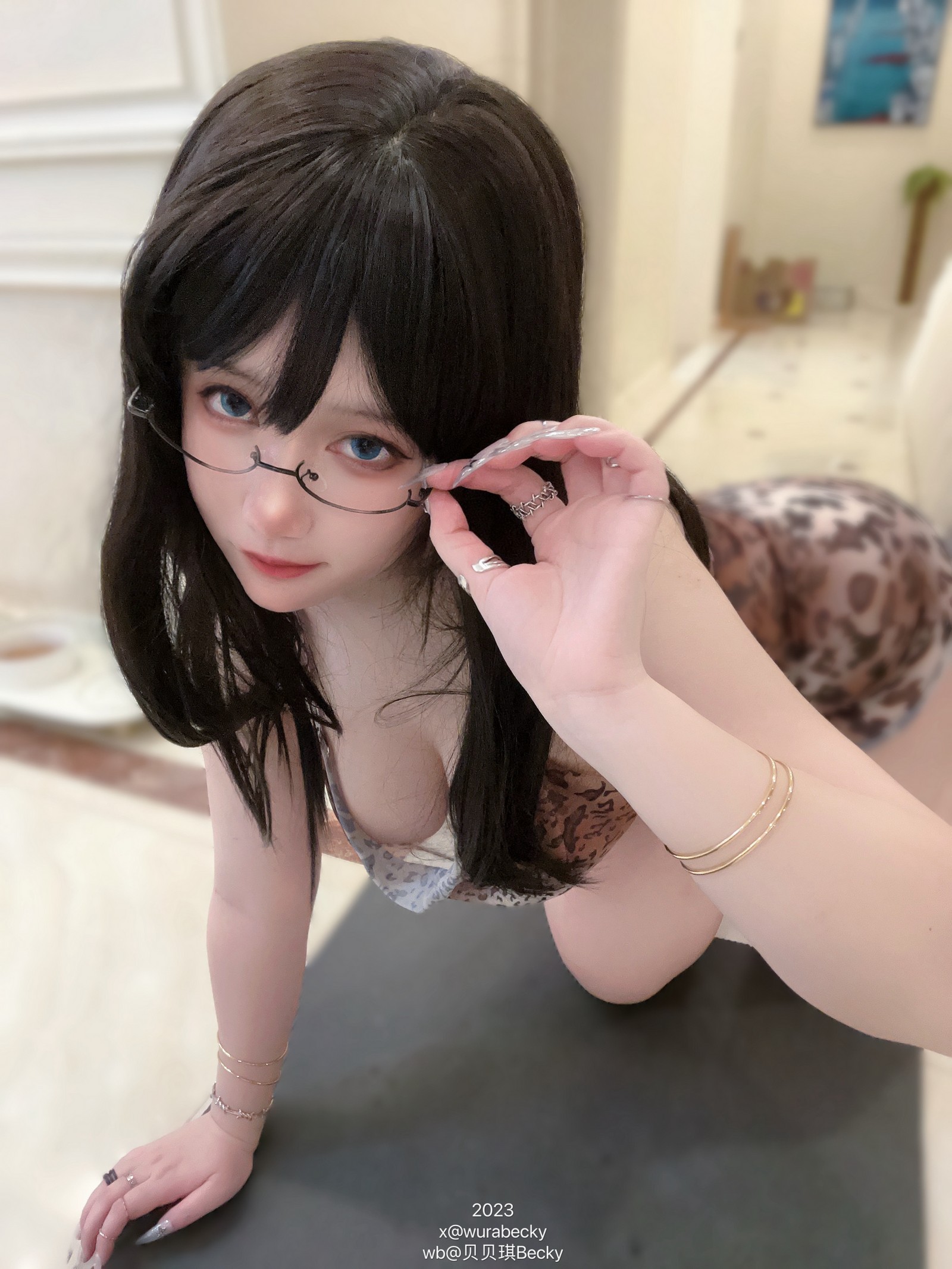 贝贝琪 Becky 黑发豹纹 主题 写真＋视频合集（25P｜1V｜162MB）插图2
