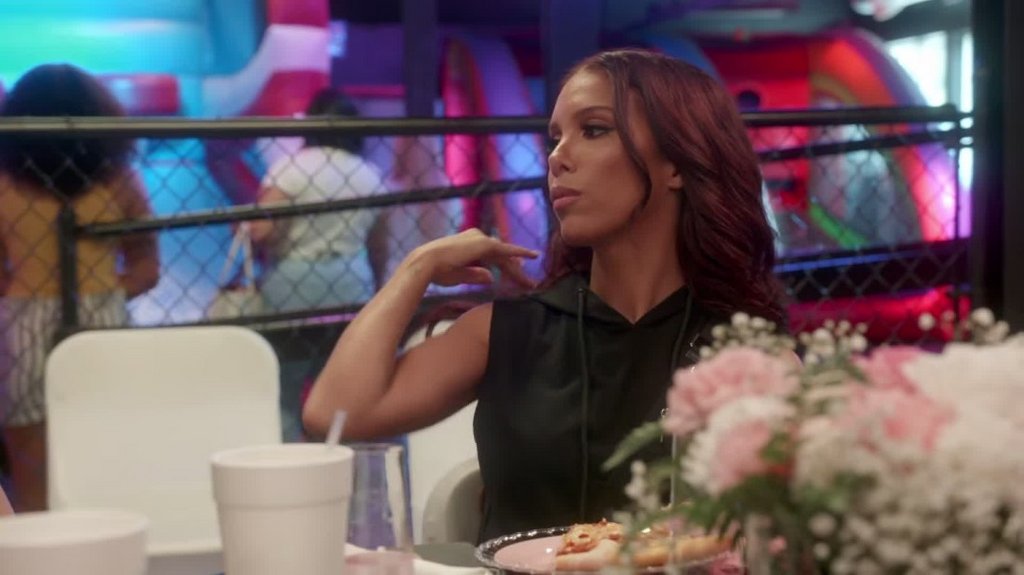 [Image: yl3vw1tah2e2.jpg]