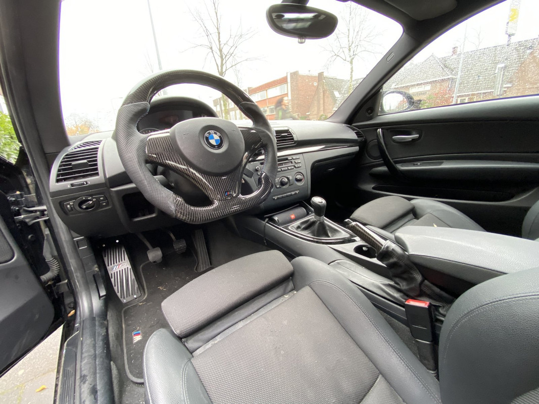 930FCB19-8F10-40E6-85F2-ABA896E12C11