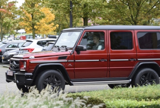 Kevin driving his G Wagon