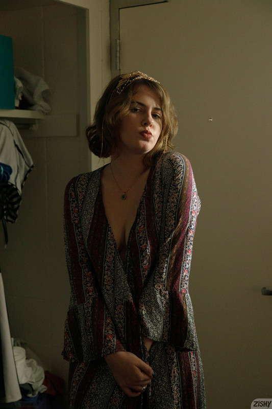 full_002_0846261366100258