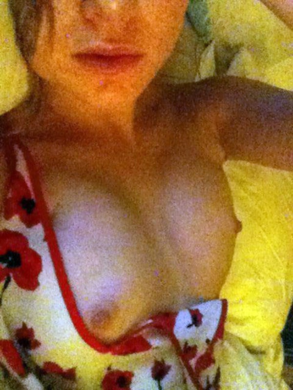 Brie-Larson-Naked-7