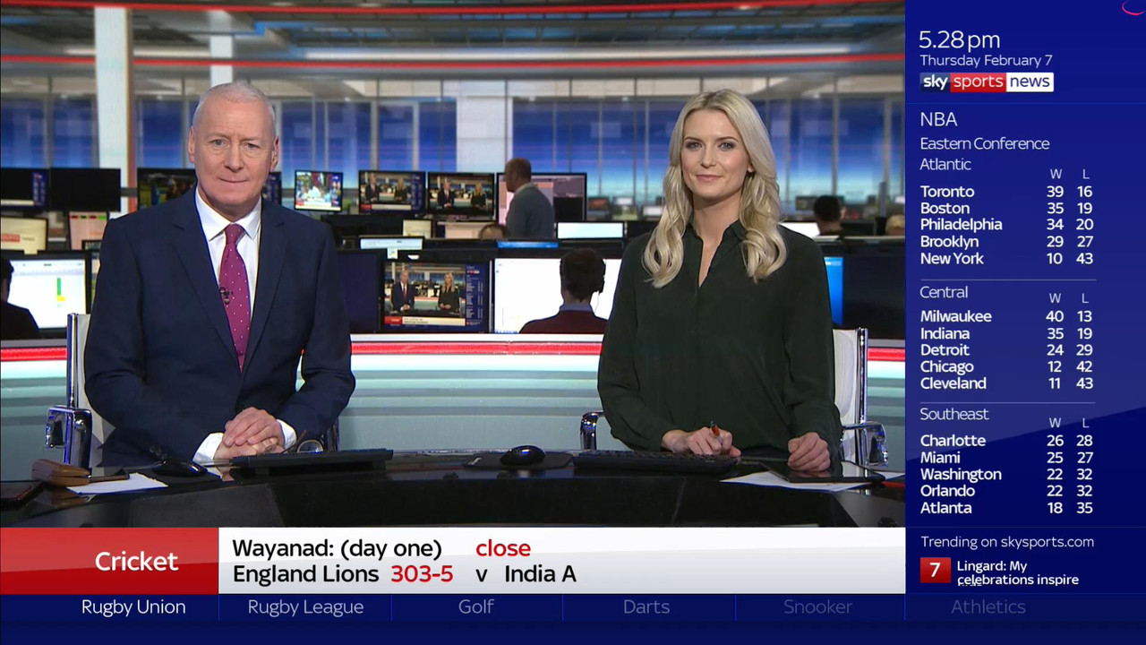 07 February - 17.00.00 - Sky Sports News At 5. A comprehensive r