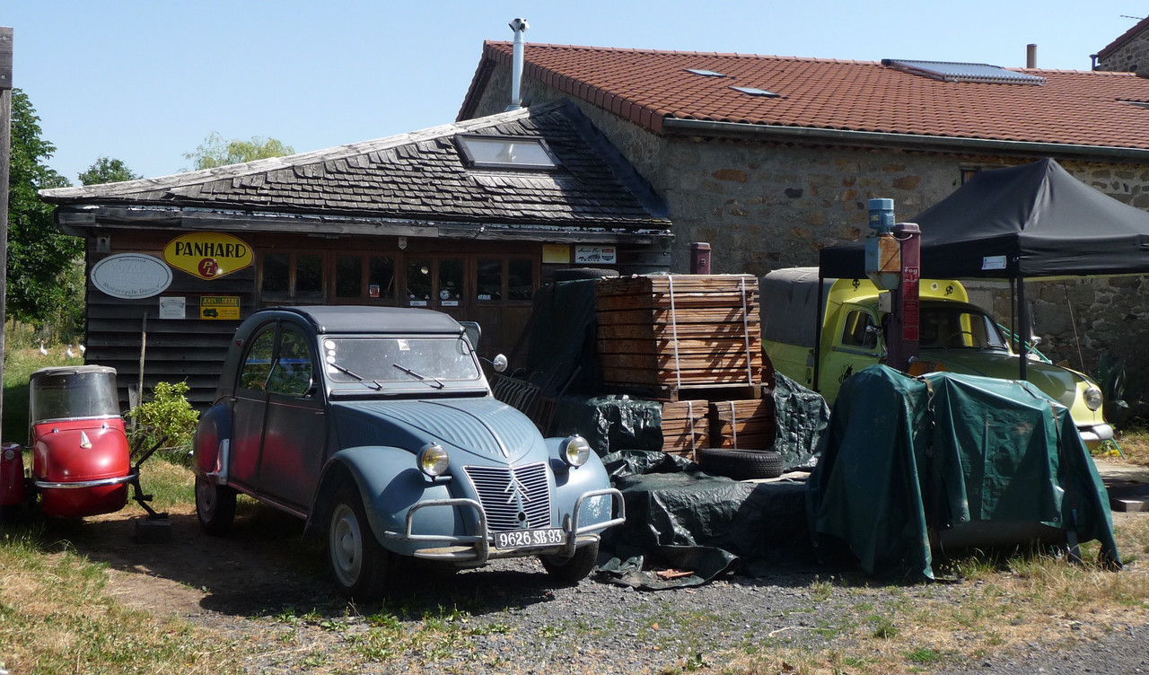 2CV chez Jivaro