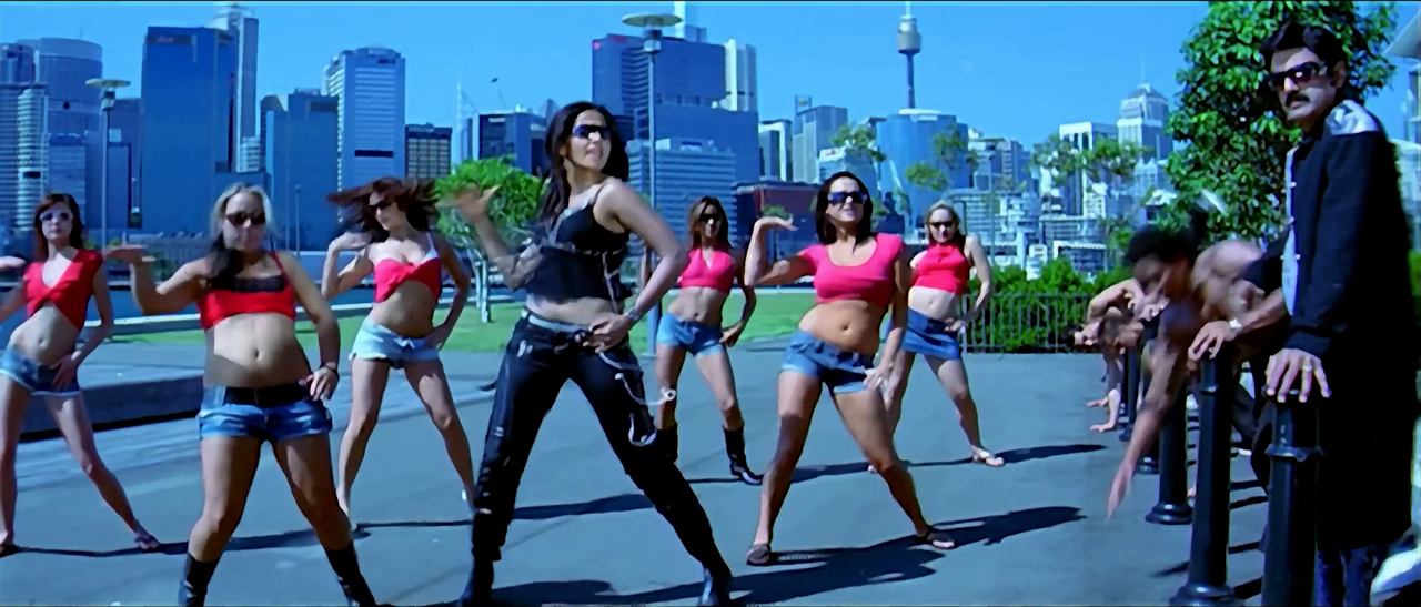 Anushka Shetty Title 4K Song from Okka Magadu2025-04-24 18-03-35-015-60