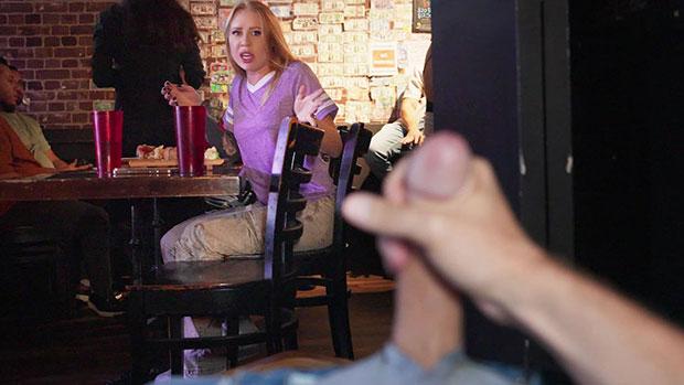 LetsPostIt - Taylor Rae - She Likes It Raw