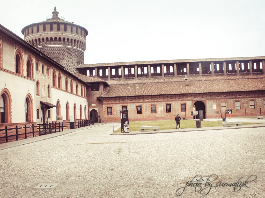Castello-Sforzesco-04