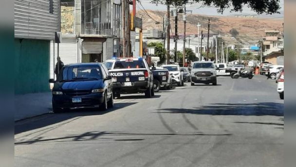 Tijuana: Localizan el cuerpo de un hombre calcinado en plena vía pública