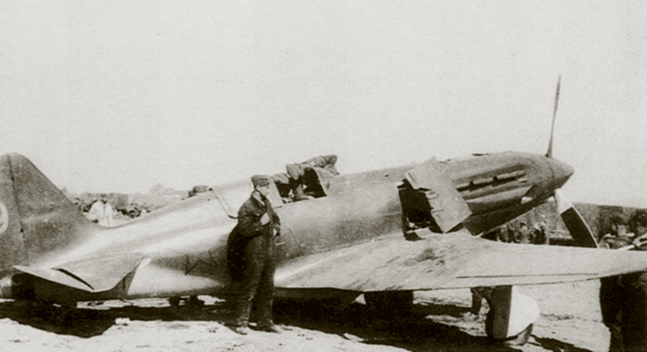 Mikoyan-Gurevich-MiG-3-unit-no-9-captured-during-Operation-Barbarossa-1941-01
