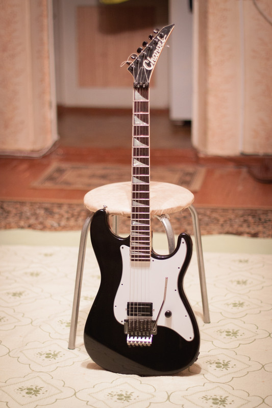 Charvel3_475-1