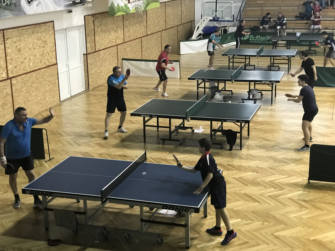 8272D037-CA9F-4044-8053-BAD5B7239A58