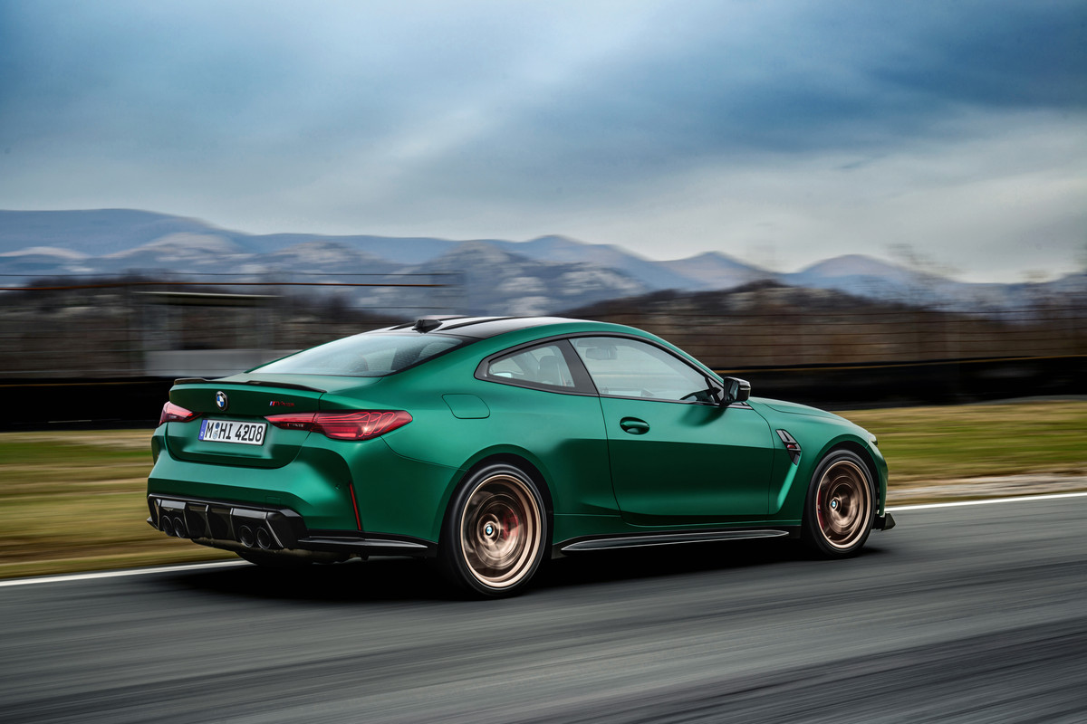 P90548554_highRes_the-all-new-bmw-m4-c