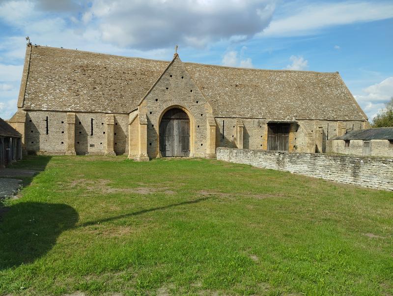 Ruta de cuento en familia: conociendo The Cotswolds - Blogs de Reino Unido - Día 1: llegada a Bristol - Castle Combe - Snowhill (7)