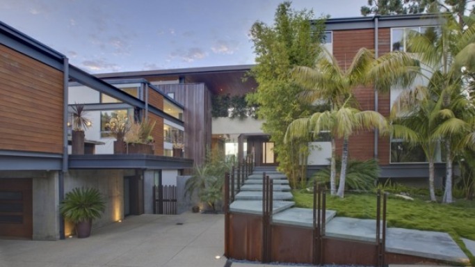 Justin Bieber house in Los Angeles