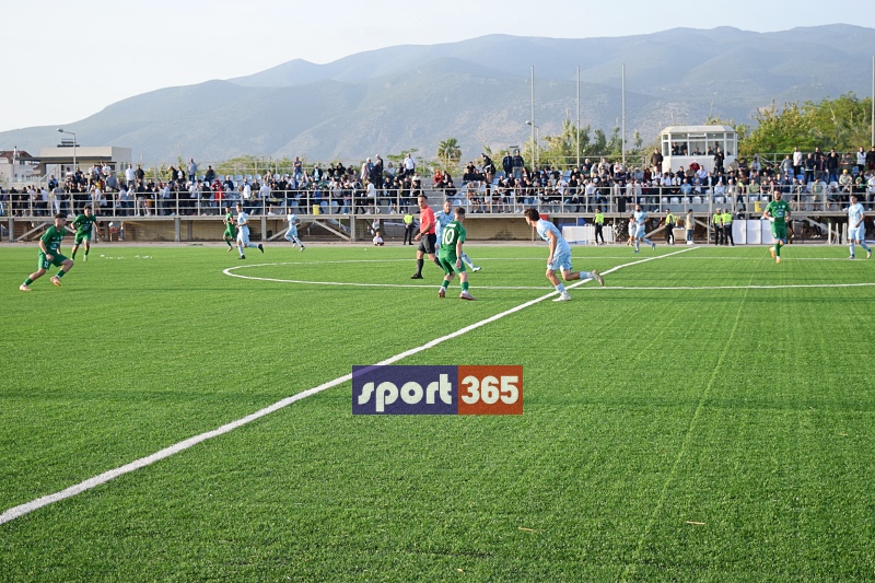 , &Tau;&omicron; &phi;&omega;&tau;&omicron;&rho;&epsilon;&pi;&omicron;&rho;&tau;ά&zeta; &tau;&omicron;&upsilon; &tau;&epsilon;&lambda;&iota;&kappa;&omicron;ύ &Epsilon;&rho;ά&nu;&eta;-&Pi;&alpha;&nu;&theta;&omicron;&upsilon;&rho;&iota;&alpha;&kappa;ό&sigmaf; (&phi;&omega;&tau;&omicron;)