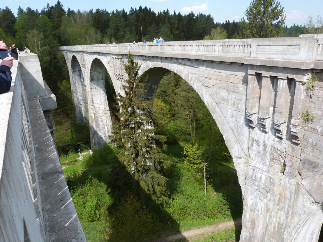 02.06 - P1100679 (Yvonne)