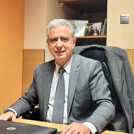 ΠΥΚΝΩΝΕΙ ΤΙΣ ΠΑΡΕΜΒΑΣΕΙΣ ΤΟΥ Ο ΣΤΑΜΑΤΗΣ ΚΑΡΜΑΝΤΖΗΣ ΜΕ ΦΟΝΤΟ ΤΙΣ ΕΠΟΜΕΝΕΣ ΔΗΜΟΤΙΚΕΣ ΕΚΛΟΓΕΣ