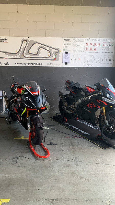 4EE67CDF-F479-4E0D-8430-90B62C373E03 (1)