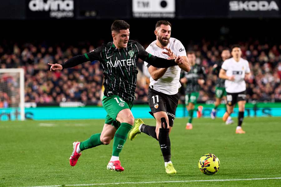 Levante vs Elche, 03h00 ngày 24/01