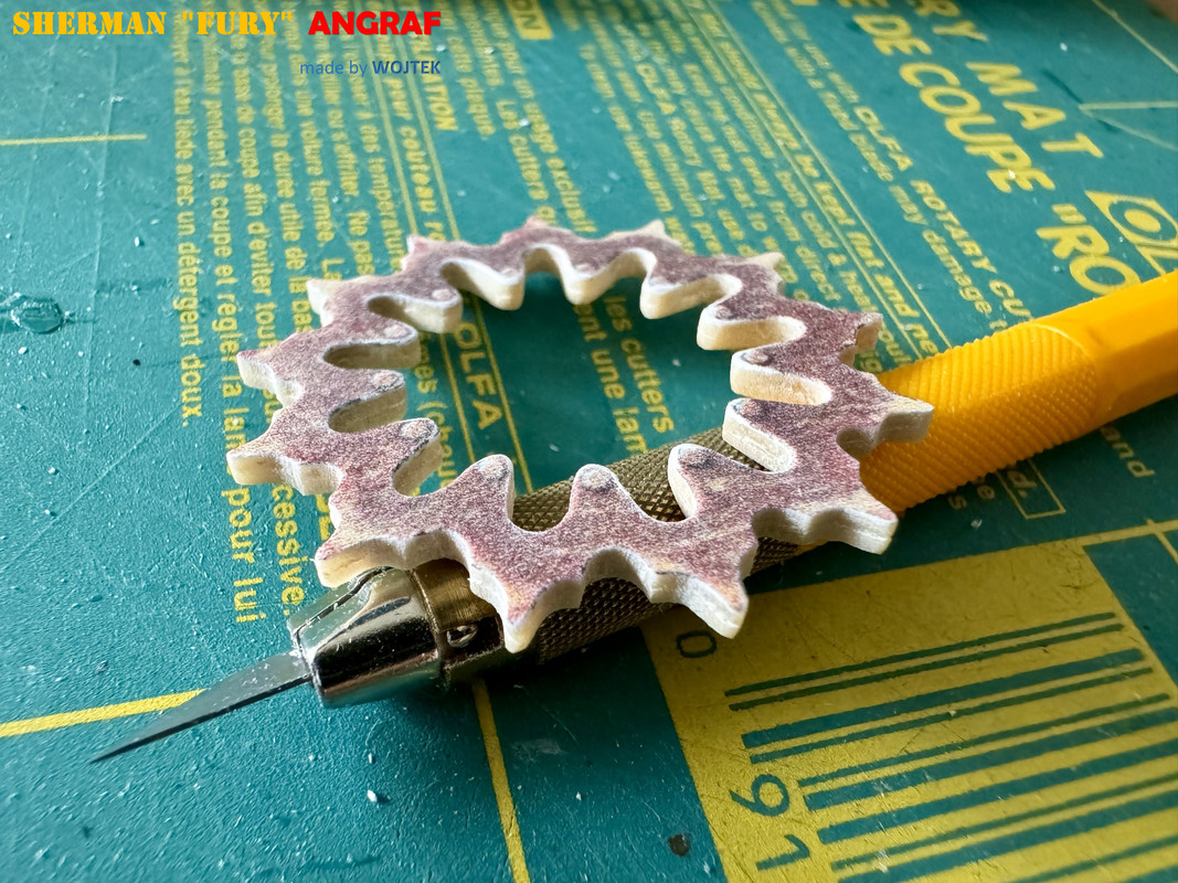 M4A3E8 SHERMAN  FURY 92